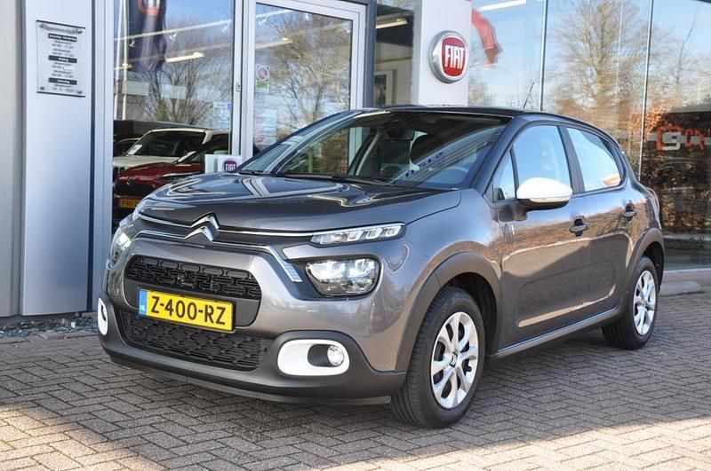 Grijs Occasion 2024 Citroën C3 Hatchback | € 15.950 (Eerlijke prijs) - Afbeelding 1/4