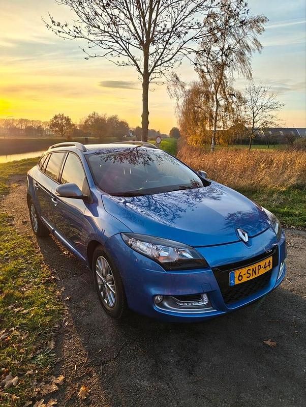 Gebruikt 2013 Renault Mégane III Stationwagen | € 4.495 (Iets duurder) - Afbeelding 1/4