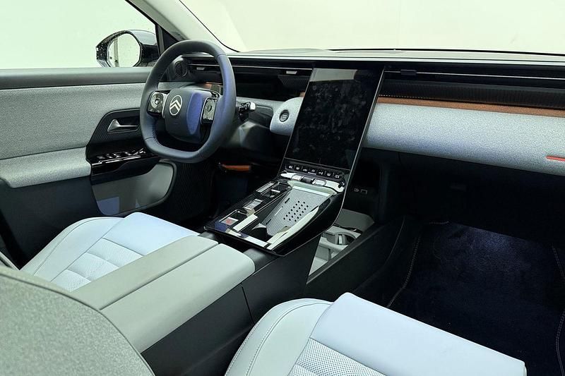 Nieuw Citroën C5 Aircross Comfort 156 kW (213 PK) 2025 Zwart SUV