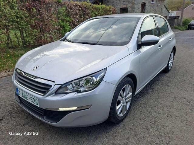 Grijs Occasion 2015 Peugeot 308 Active Sedan | € 6.990 (Super prijs) - Afbeelding 1/4