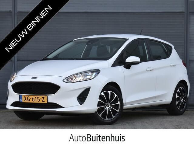 Wit Gebruikt 2018 Ford Fiesta Trend Hatchback | € 11.995 (Eerlijke prijs) - Afbeelding 1/4