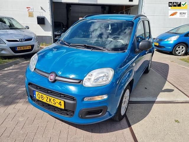 Blauw Gebruikt 2012 Fiat Panda Easy Hatchback | € 4.950 (Iets duurder) - Afbeelding 1/4