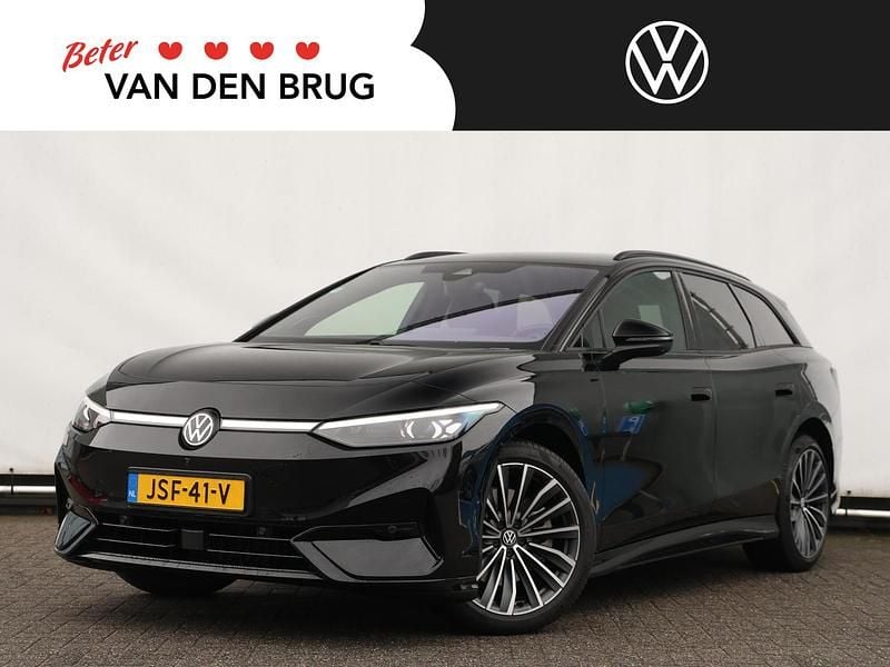 Nieuw VW ID.7 Pro 11 kW (15 PK) 2026 Zwart Stationwagen