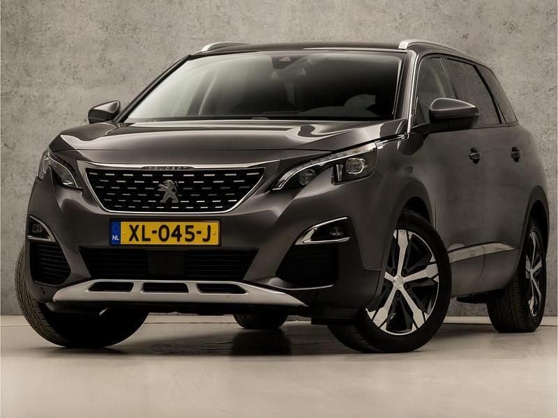 Grijs Gebruikt 2018 Peugeot 5008 Allure MPV | € 18.445 (Eerlijke prijs) - Afbeelding 1/4
