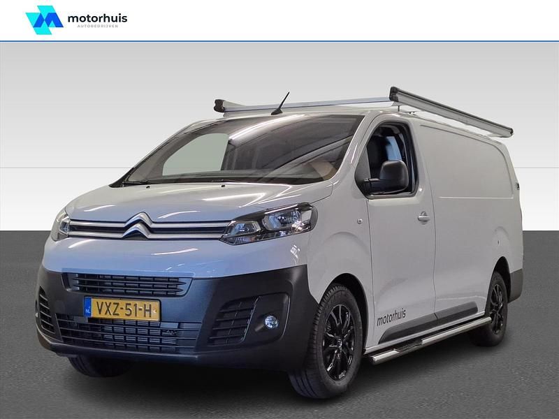 Wit Gebruikt 2023 Citroën Jumpy MPV | € 23.767 (Eerlijke prijs) - Afbeelding 1/4
