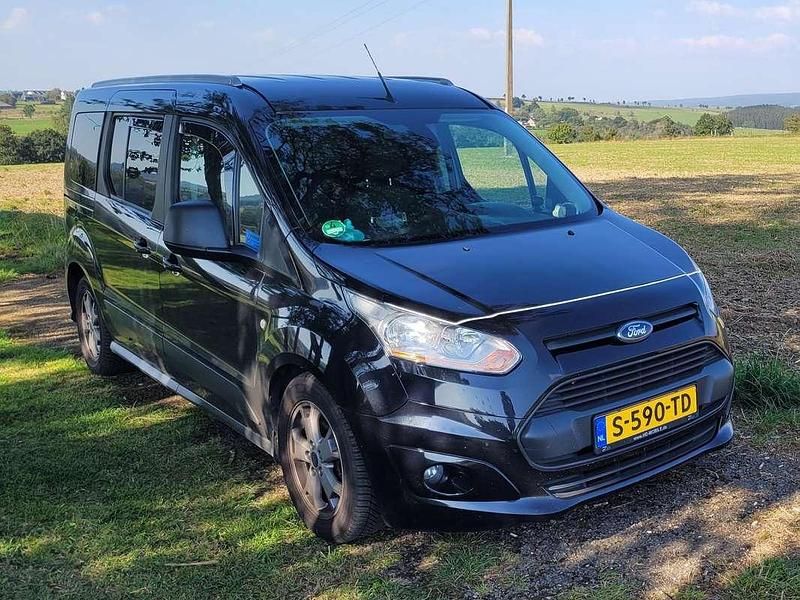 Occasion 2015 Ford Tourneo Connect Titanium MPV | € 14.999 (Eerlijke prijs) - Afbeelding 1/4