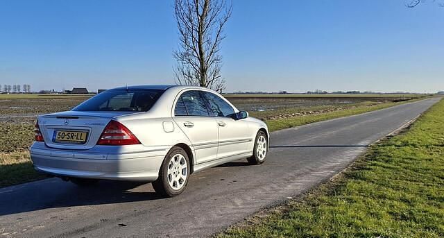 Occasion Mercedes C180 Elegance 143 PK (105 kW) 2006 Grijs Sedan