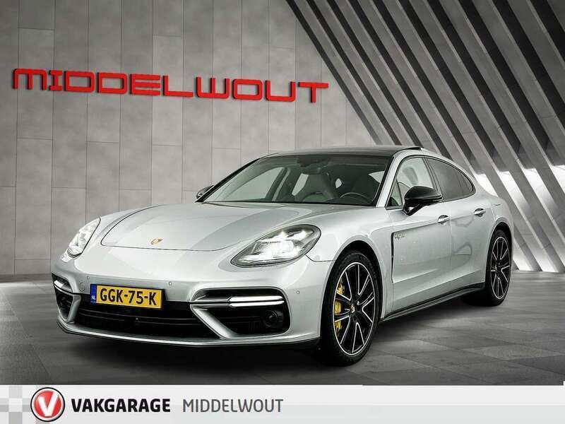 Grijs Gebruikt 2017 Porsche Panamera Turbo S Sport Sedan | € 69.950 (Eerlijke prijs) - Afbeelding 1/4