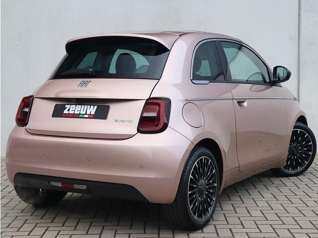 Nieuw Fiat 500 La Prima 65 PK (47 kW) 2026 Goud Hatchback
