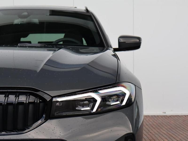 Occasion BMW 330e M Sport 292 PK (214 kW) 2025 Grijs Stationwagen