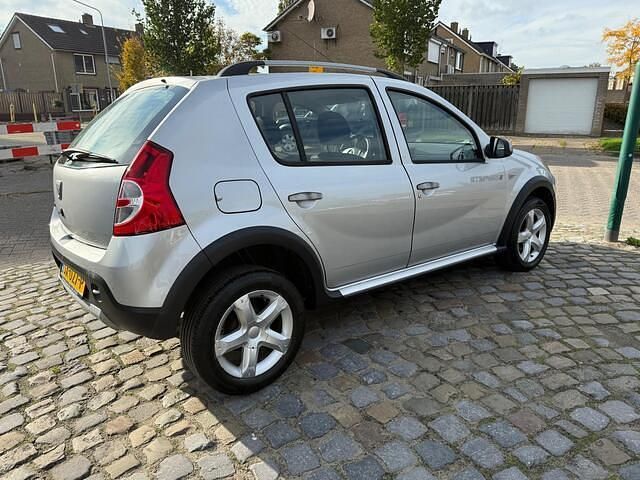 Occasion Dacia Sandero Stepway 84 PK (61 kW) 2011 Grijs Hatchback