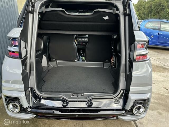 Occasion Ligier JS60 2024 Blauw Hatchback