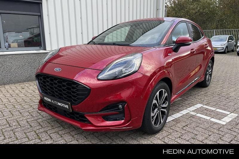 Rood Gebruikt 2023 Ford Puma ST-Line SUV | € 21.945 (Eerlijke prijs) - Afbeelding 1/4