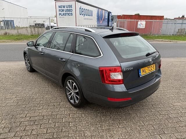 Occasion Skoda Octavia 110 PK (80 kW) 2015 Grijs Stationwagen
