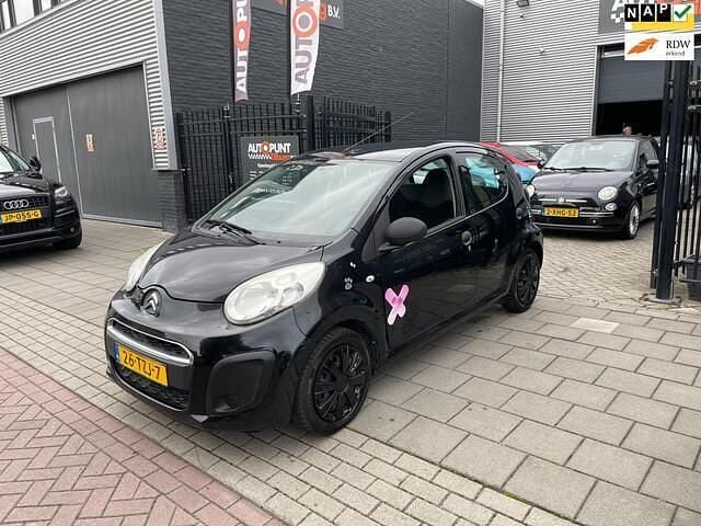 Zwart Gebruikt 2012 Citroën C1 Attraction Hatchback | € 1.999 (Eerlijke prijs) - Afbeelding 1/4