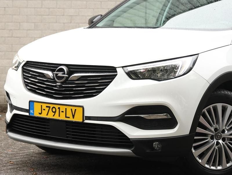 Occasion Opel Grandland X Innovation 131 PK (96 kW) 2020 Wit SUV
