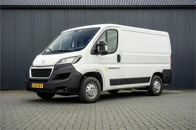 Wit Gebruikt 2021 Peugeot Boxer Van | € 13.750 (Super prijs) - Afbeelding 1/4