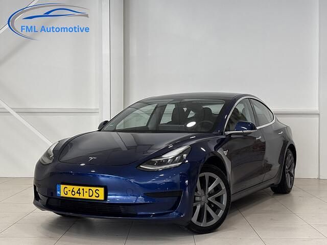 Blauw Gebruikt 2019 Tesla Model 3 Standard Range Sedan | € 17.884 (Eerlijke prijs) - Afbeelding 1/4