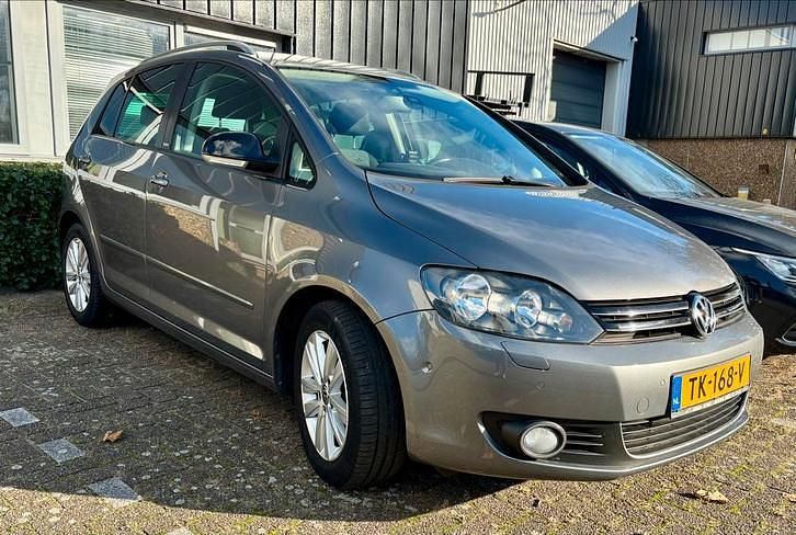 Grijs Gebruikt 2012 VW Golf VII Highline Stationwagen | € 6.750 (Super prijs) - Afbeelding 1/4