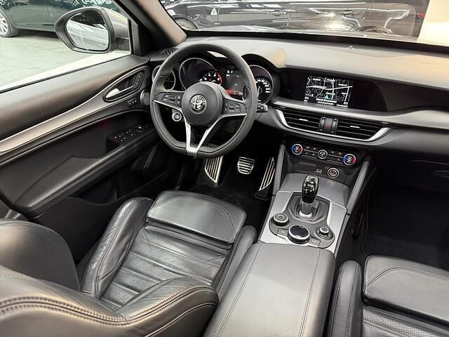 Occasion Alfa Romeo Stelvio Super 200 PK (147 kW) 2017 Zilver SUV