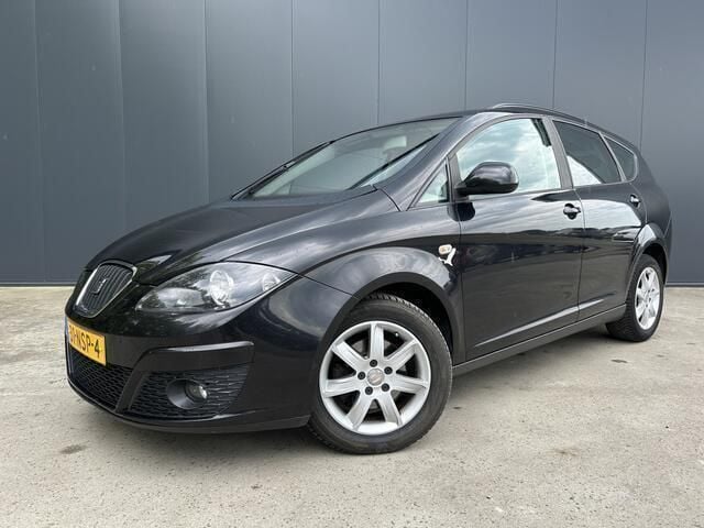 Zwart, metallic lak Gebruikt 2010 Seat Altea XL Ecomotive MPV | € 1.950 (Goede deal) - Afbeelding 1/4