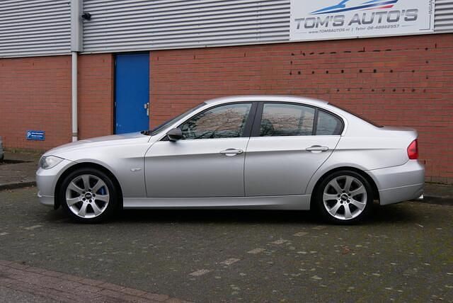 Occasion BMW 325 Executive 218 PK (160 kW) 2005 Grijs (metallic) Sedan
