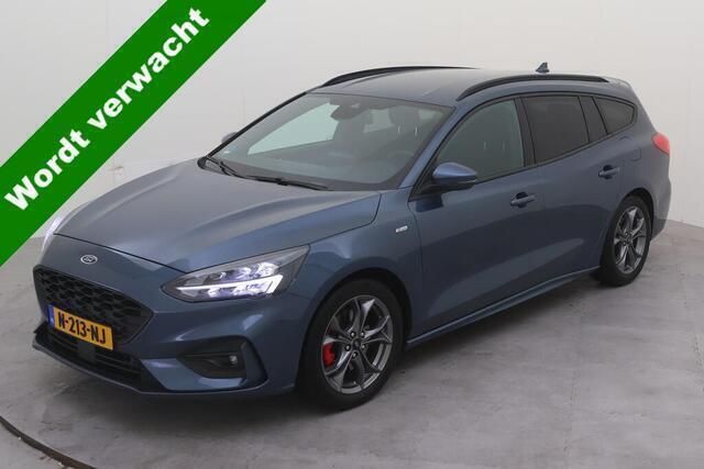 Blauw, metallic lak Gebruikt 2021 Ford Focus Business Edition Stationwagen | € 17.900 (Eerlijke prijs) - Afbeelding 1/4