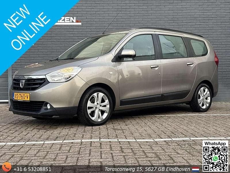 Bruin Gebruikt 2012 Dacia Lodgy Prestige MPV | € 2.950 (Goede deal) - Afbeelding 1/4