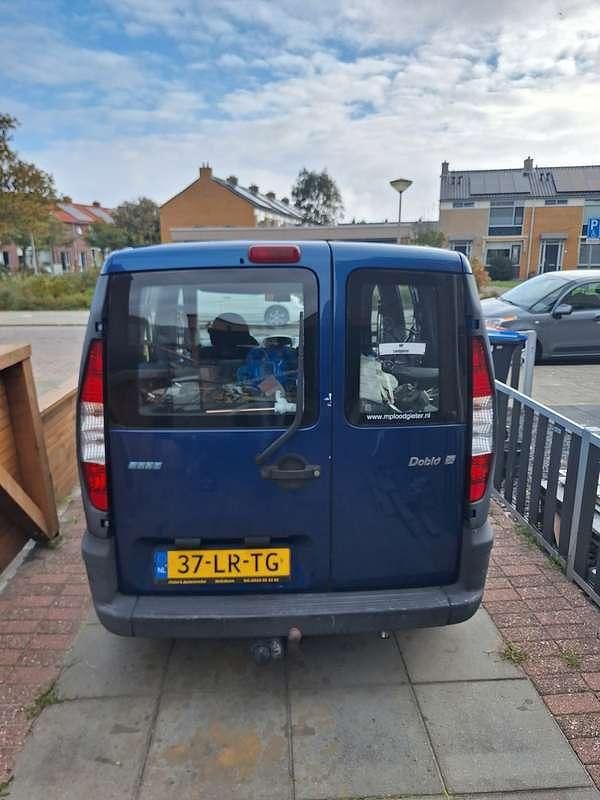 Occasion Fiat Doblò 103 PK (75 kW) 2003 Blauw MPV