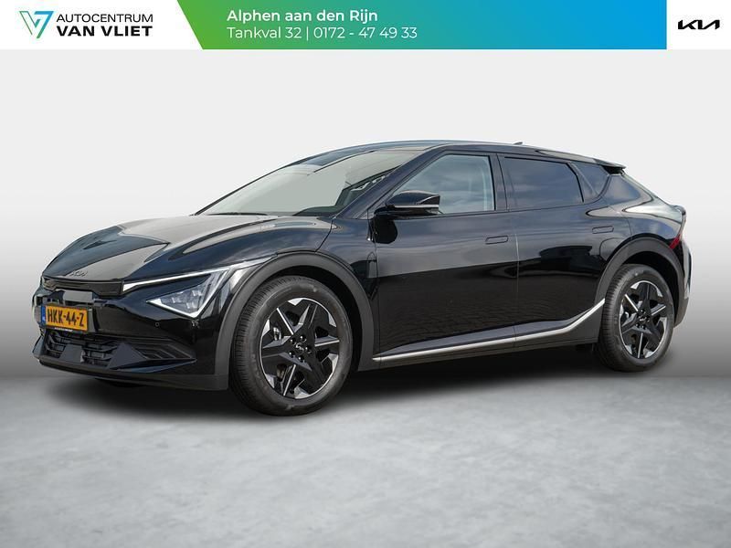 Zwart Gebruikt 2025 Kia EV6 Light SUV | € 42.890 (Iets duurder) - Afbeelding 1/4