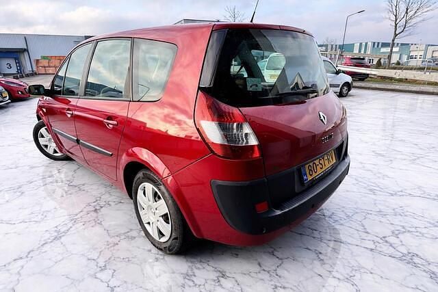 Occasion Renault Grand Scénic II Dynamique 135 PK (99 kW) 2006 Rood MPV