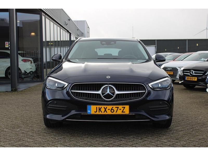 Occasion Mercedes C300 Luxury 313 PK (230 kW) 2022 Blauw Stationwagen