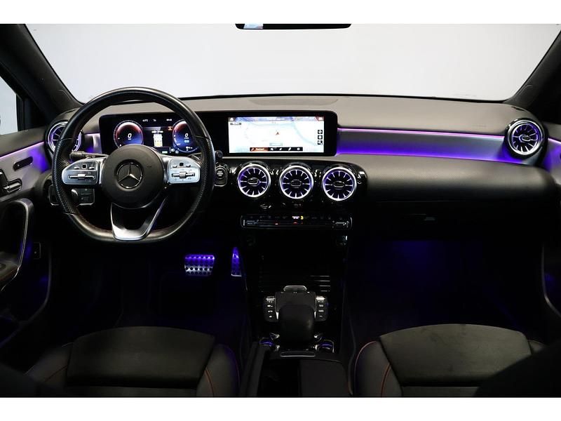 Occasion Mercedes A250 Business 161 PK (118 kW) 2021 Zwart Hatchback