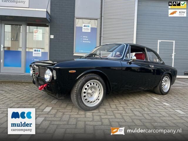 Zwart Gebruikt 1968 Alfa Romeo GT Junior Super | € 69.950 - Afbeelding 1/4