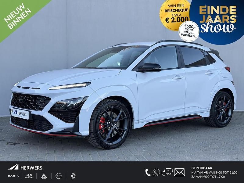 Wit Occasion 2022 Hyundai Kona N Performance SUV | € 37.935 (Eerlijke prijs) - Afbeelding 1/4