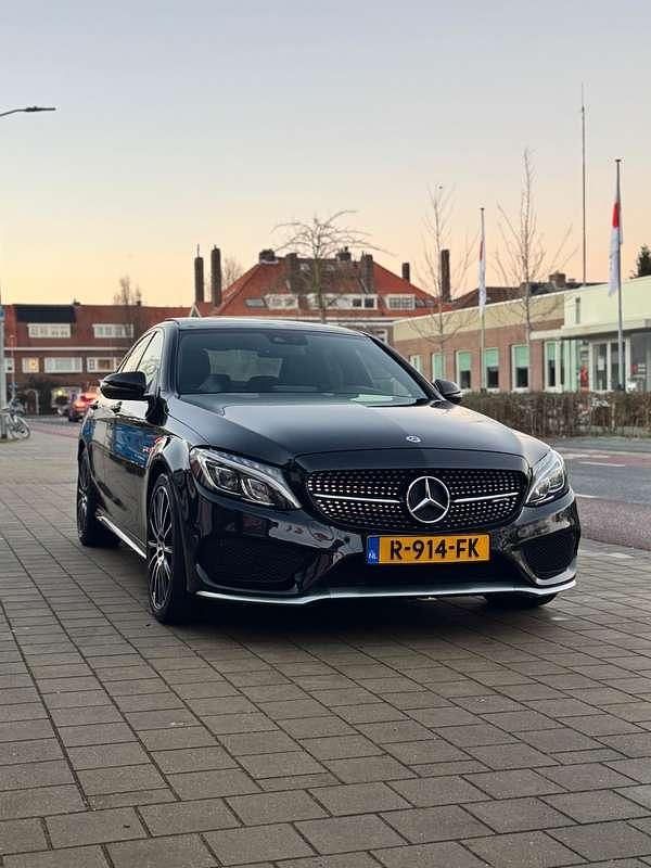 Occasion Mercedes C43 AMG AMG 367 PK (269 kW) 2018 Zwart Sedan