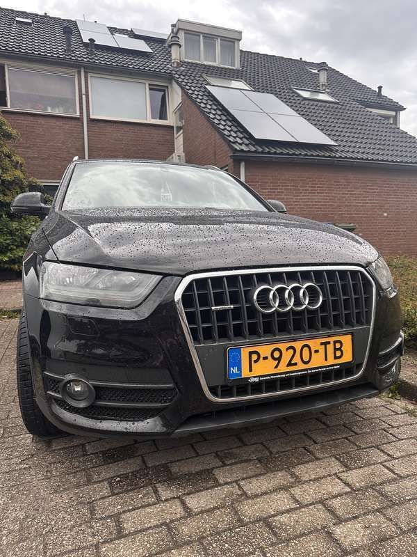Zwart Gebruikt 2014 Audi Q3 SUV | € 15.999 (Eerlijke prijs) - Afbeelding 1/4