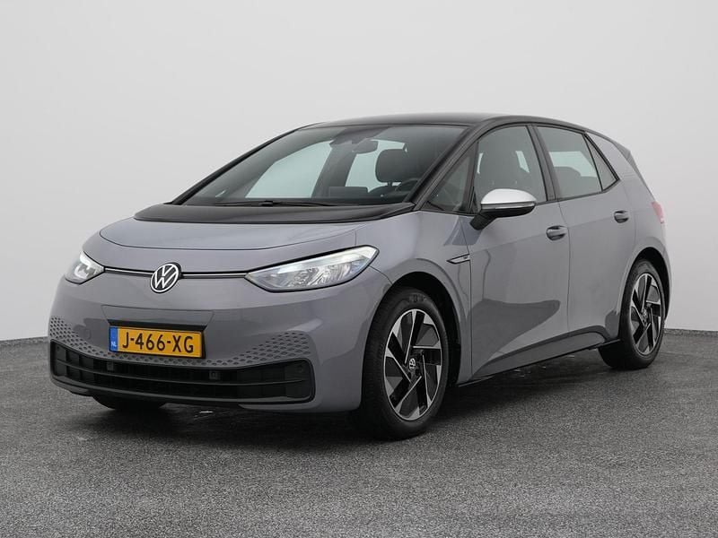 Grijs Occasion 2020 VW ID.3 Hatchback | € 12.900 (Goede deal) - Afbeelding 1/4