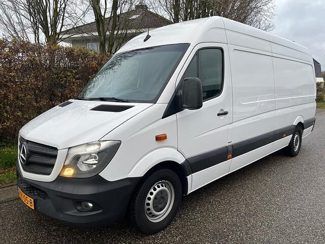 Wit Gebruikt 2018 Mercedes Sprinter Van | € 14.650 (Goede deal) - Afbeelding 1/4