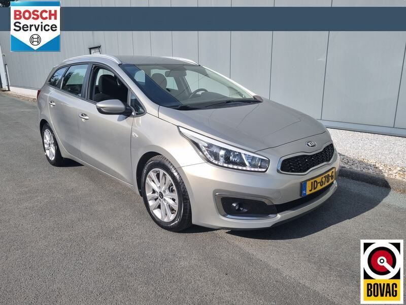 Grijs Gebruikt 2016 Kia Ceed First Edition Hatchback | € 13.950 (Duur) - Afbeelding 1/4