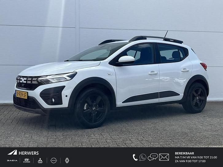 Gebruikt 2023 Dacia Sandero Expression | € 16.735 (Iets duurder) - Afbeelding 1/1