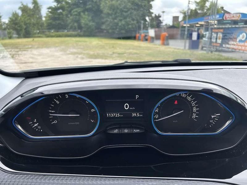 Wit Gebruikt 2016 Peugeot 2008 Allure SUV | € 9.300 (Goede deal) - Afbeelding 1/4