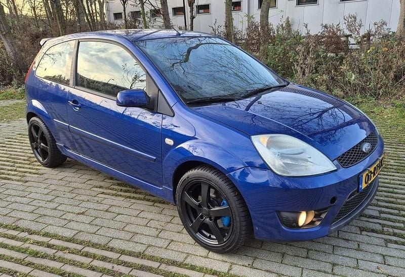 Blauw Gebruikt 2005 Ford Fiesta ST Hatchback | € 2.250 (Super prijs) - Afbeelding 1/4