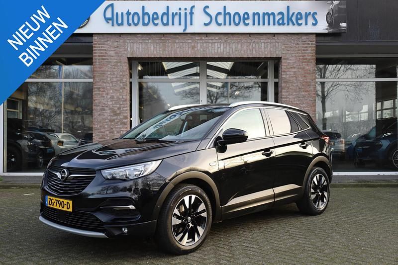 Zwart Occasion 2019 Opel Grandland X Innovation SUV | € 17.440 (Eerlijke prijs) - Afbeelding 1/4