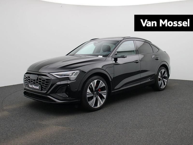 Zwart Nieuw 2025 Audi Q8 Sportback e-tron Design SUV | € 91.900 (Eerlijke prijs) - Afbeelding 1/4