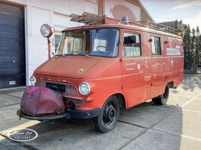 Rood Gebruikt 1965 Opel Blitz | € 3.500 - Afbeelding 1/4