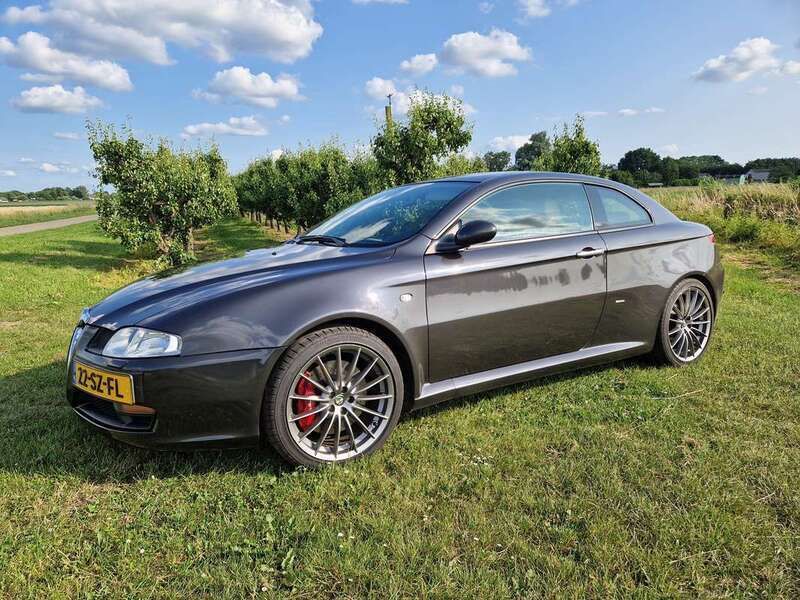 Grijs Gebruikt 2006 Alfa Romeo GT Distinctive Coupé | € 14.250 (Duur) - Afbeelding 1/4