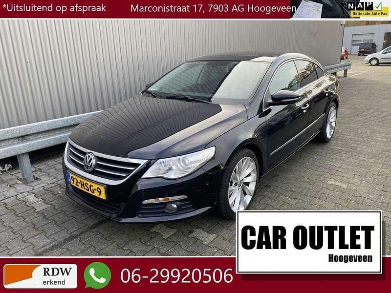 Zwart Gebruikt 2009 VW CC Sedan | € 6.950 (Goede deal) - Afbeelding 1/4
