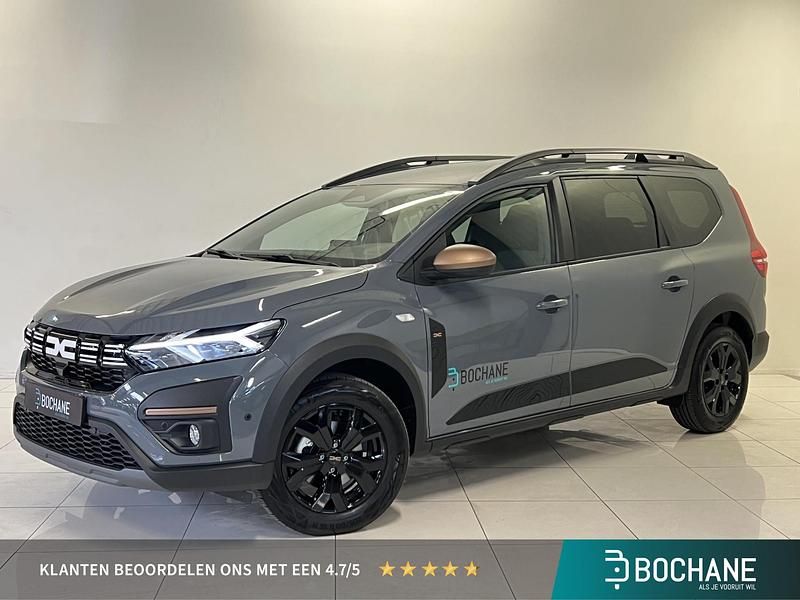 Grijs Gebruikt 2025 Dacia Jogger Extreme MPV | € 34.295 (Duur) - Afbeelding 1/4
