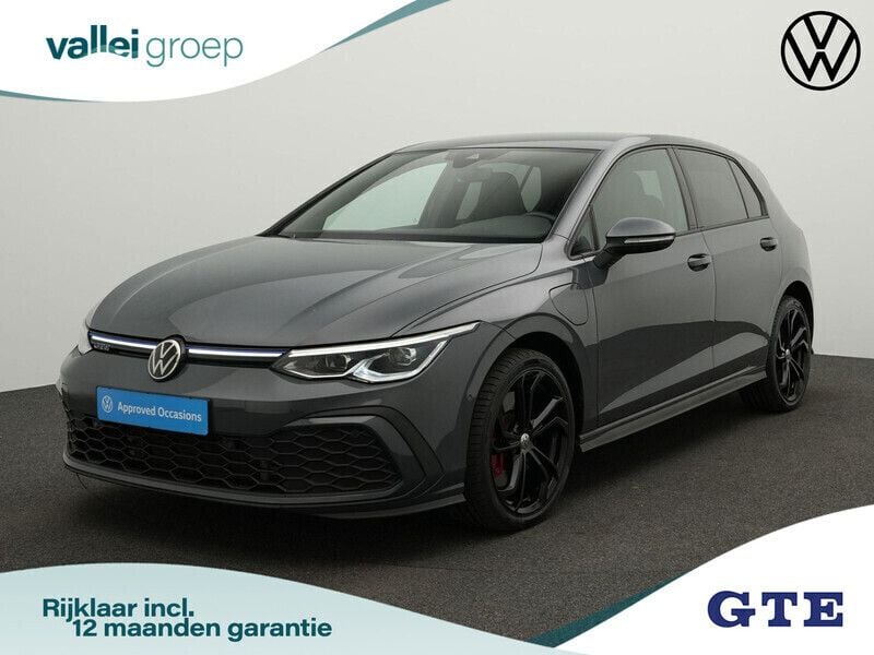 Grijs Gebruikt 2022 VW Golf VIII GTE Hatchback | € 27.950 (Eerlijke prijs) - Afbeelding 1/4